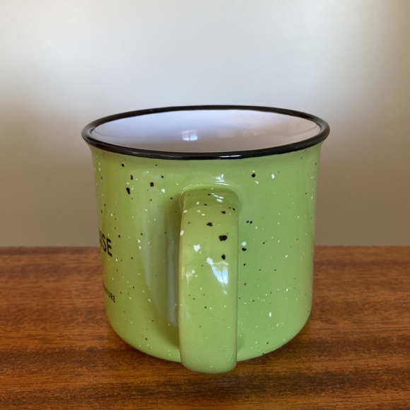 Lake Louise Inn Mug in Exc Shaoe   18 oz - Picture 2 of 9